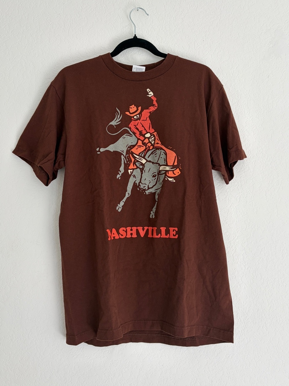 NASHVILLE COWBOY BULL RIDER TEE BROWN WESTERN RODEO BACHELORETTE COWGIRL L